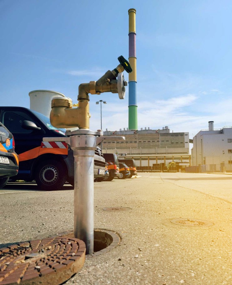 Standrohr auf dem iNetz-Parkplatz
