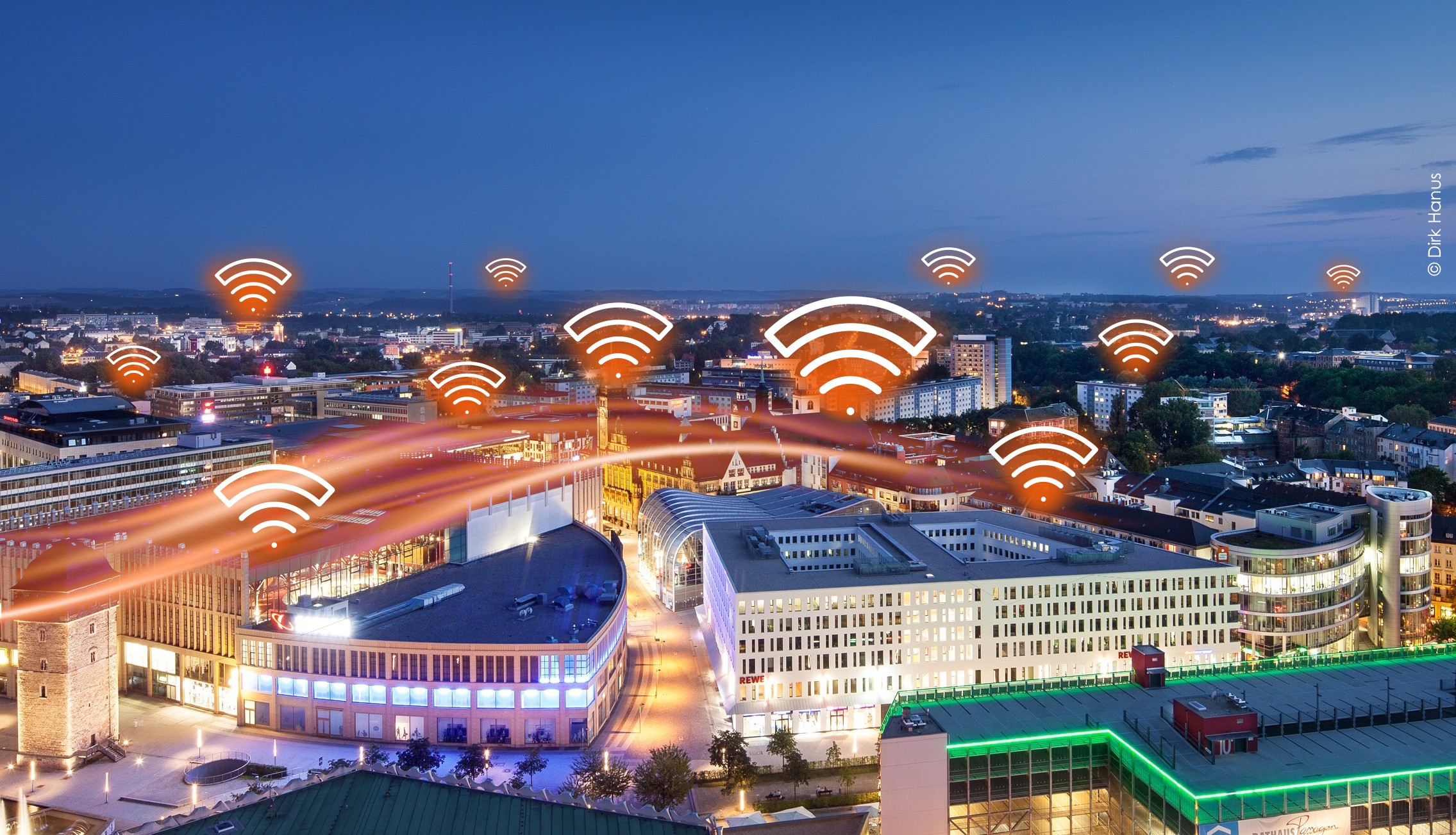 Luftbild von Chemnitz über der W-Lan Grafiken fliegen